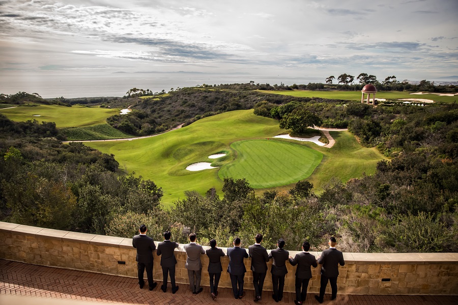 10 Pelican Hill Wedding by D Park Photography Groomsmen