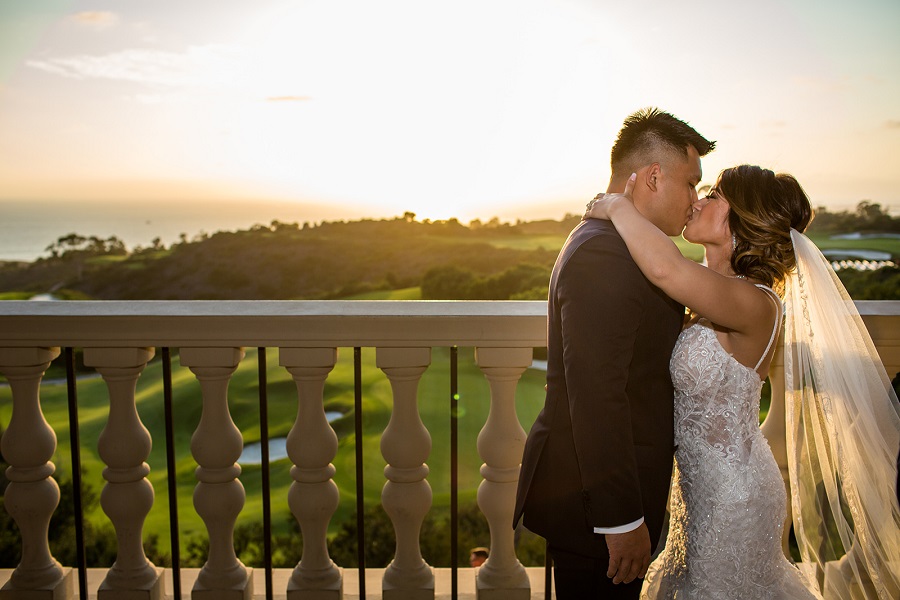 15 Pelican Hill Wedding Portraits