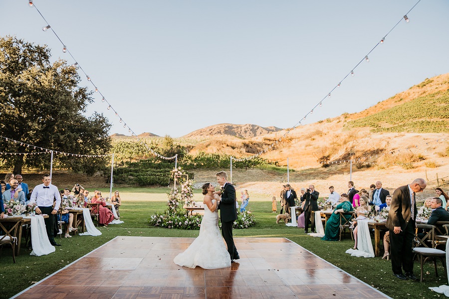 46 Triunfo Creek Vineyard Wedding by Sarah Mack Photography First Dance